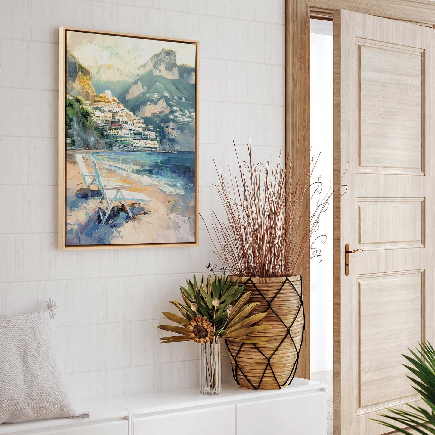 [LIFESTYLE],[SPECIAL],  Picture of art in a room