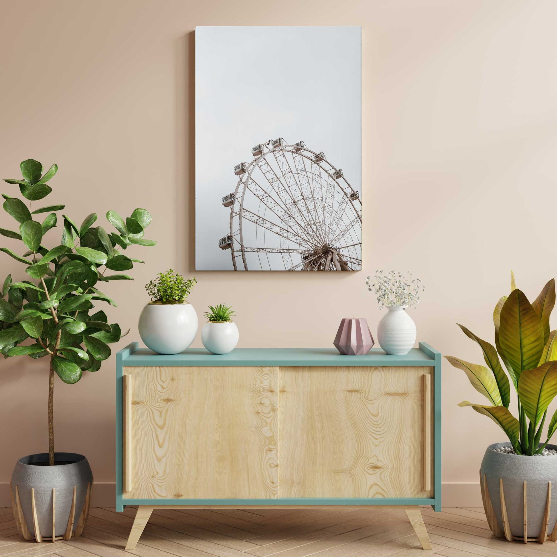 [LIFESTYLE],[SPECIAL],  Picture of art in a room