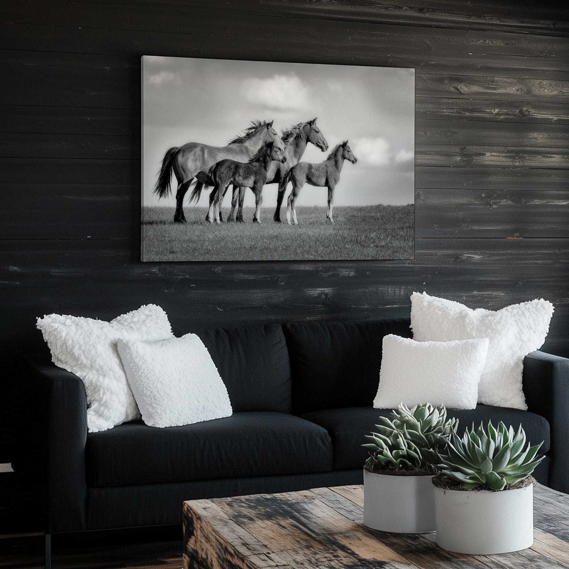 [LIFESTYLE],[SPECIAL],  Picture of art in a room