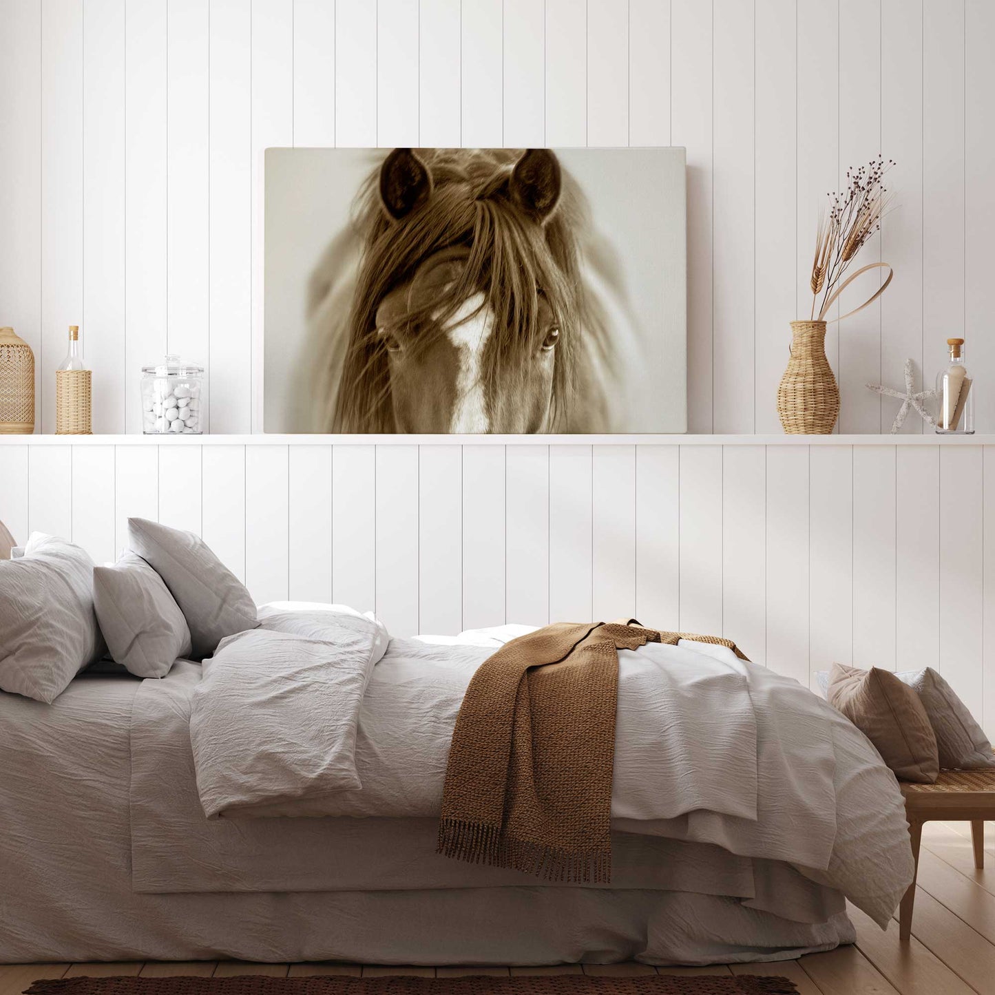 [LIFESTYLE],[SPECIAL],  Picture of art in a room