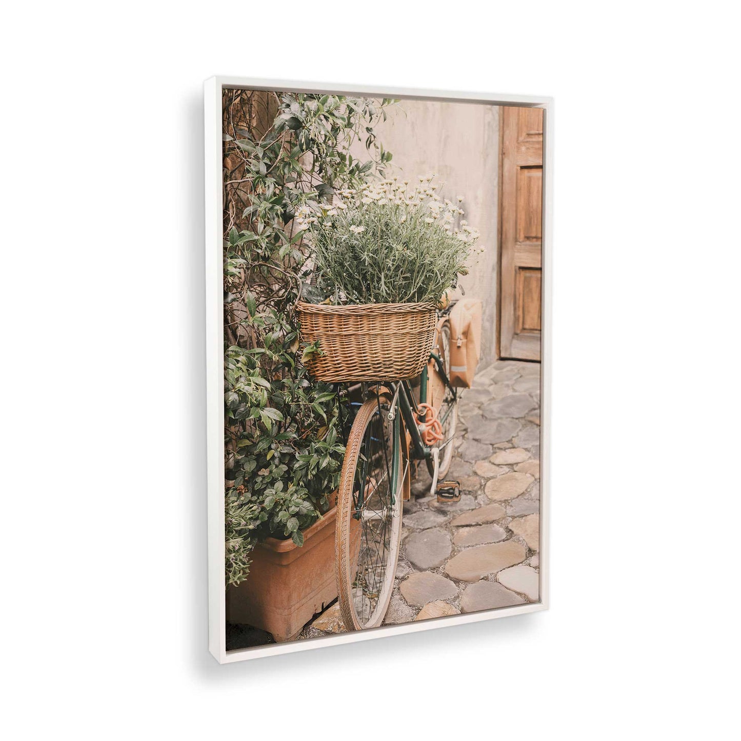 [Color:Opaque White], Picture of the corner of the art