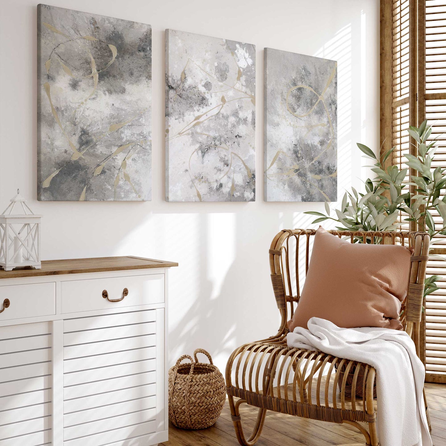 [LIFESTYLE],[SPECIAL],  Picture of art in a room