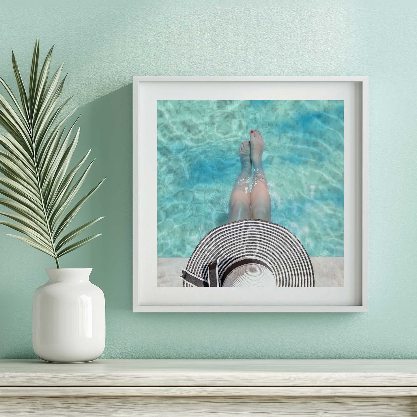 [LIFESTYLE],[SPECIAL],Picture of art in a room