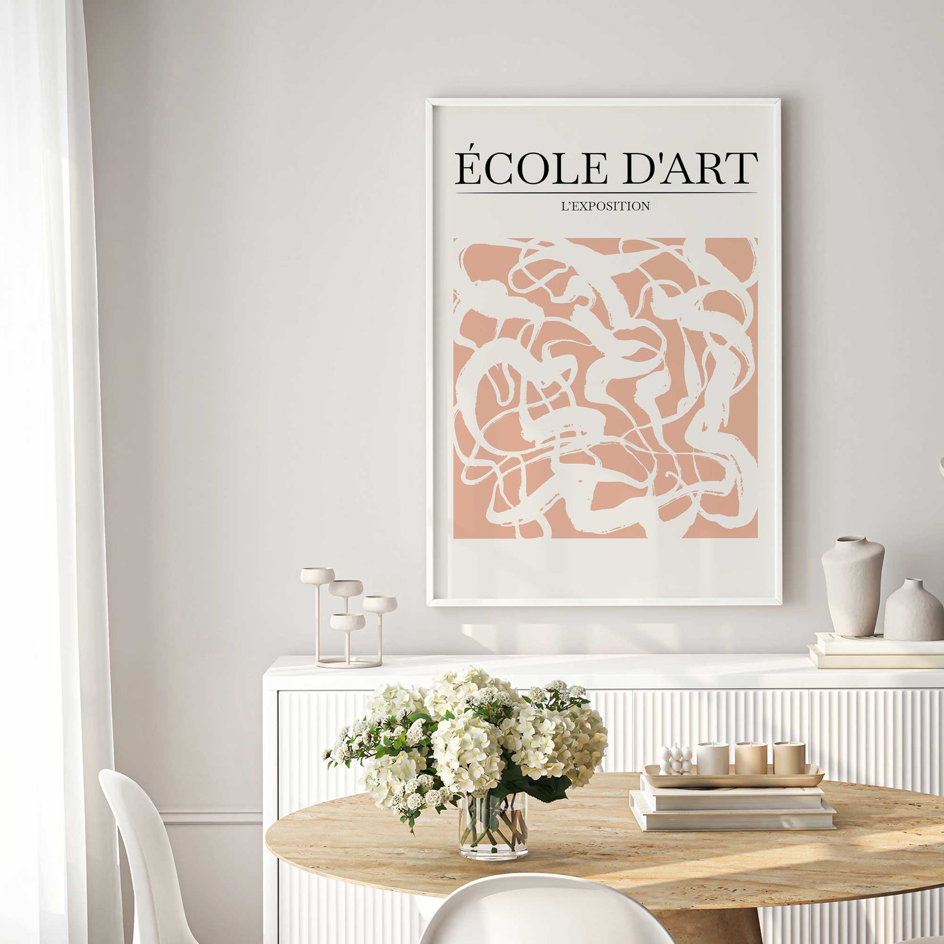 [LIFESTYLE],[SPECIAL],Picture of art in a room