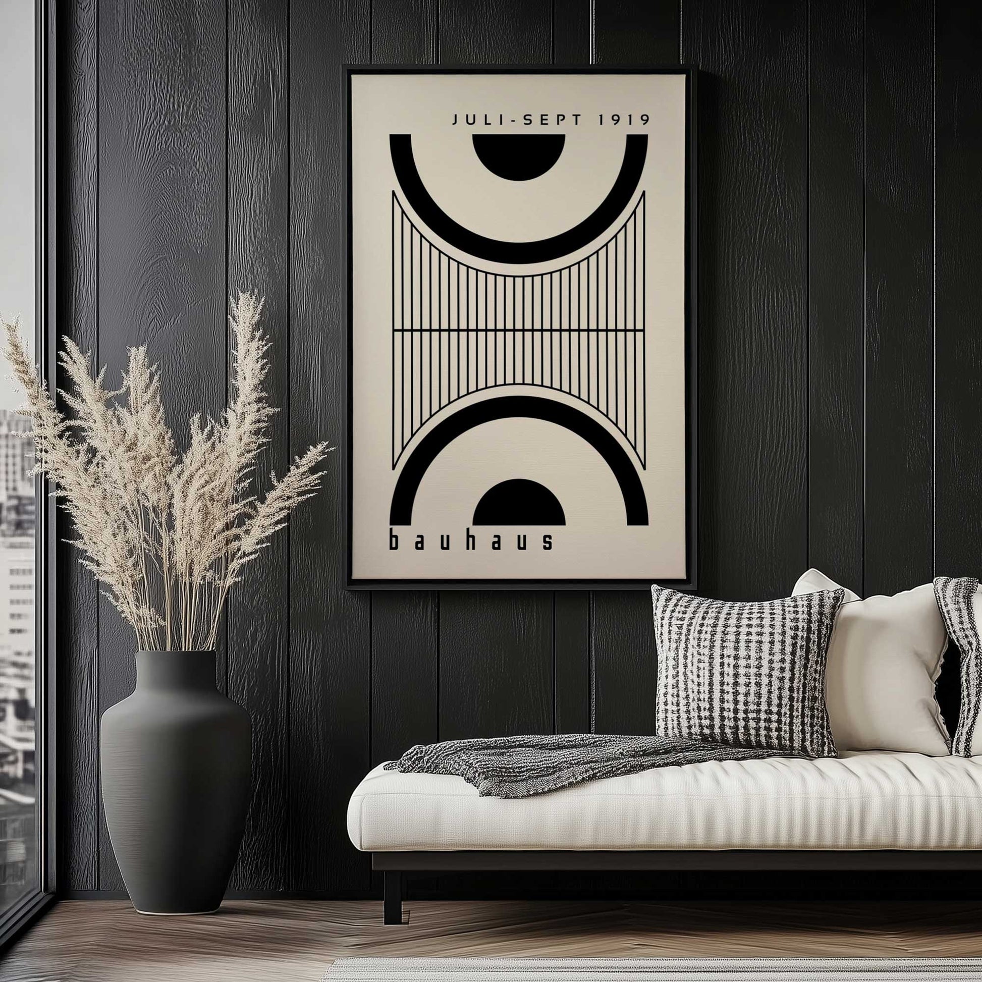 [LIFESTYLE],[SPECIAL],  Picture of art in a room