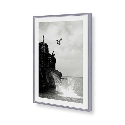 [Color:Polished Chrome], Picture of art in a Polished Chrome frame of the corner