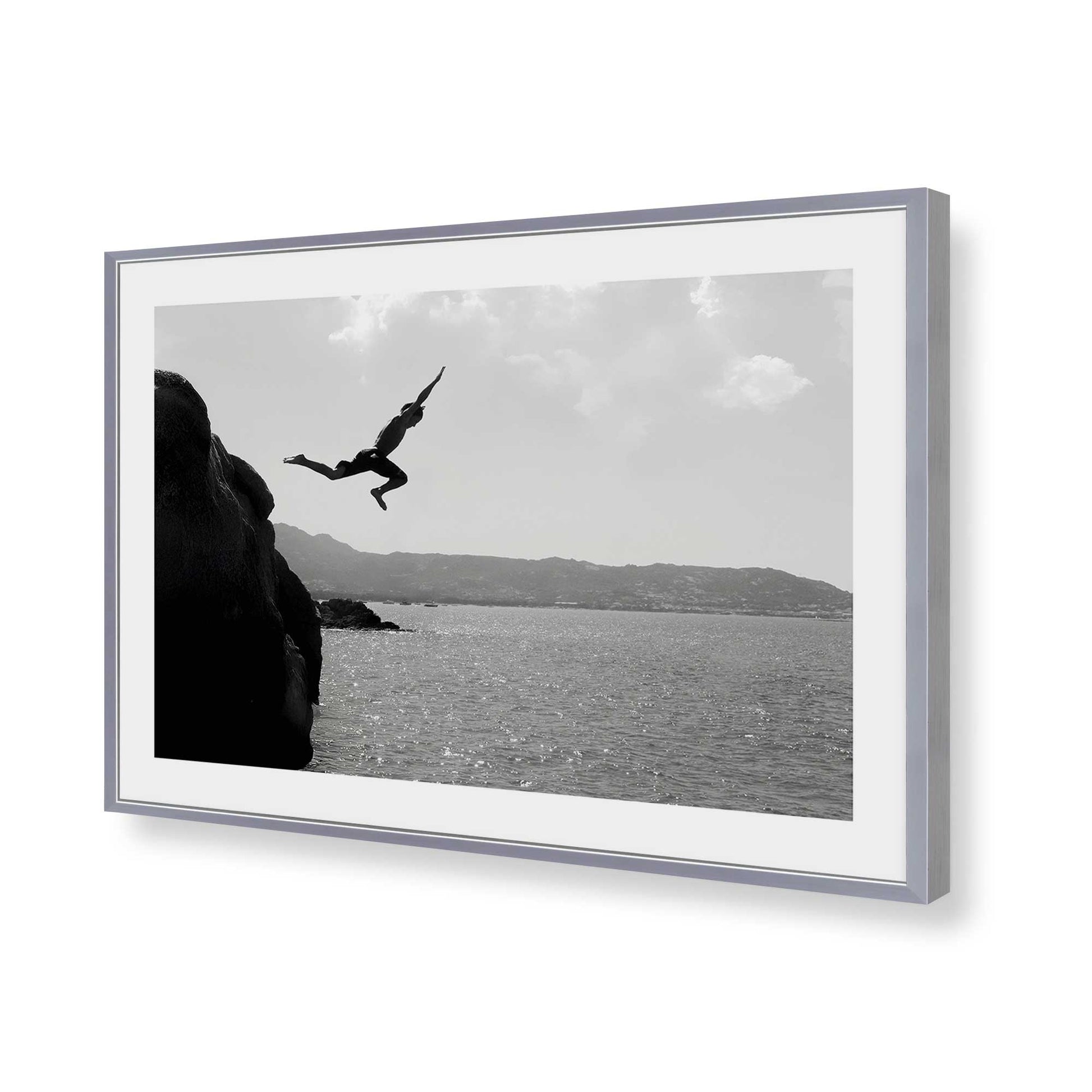 [Color:Polished Chrome], Picture of art in a Polished Chrome frame of the corner