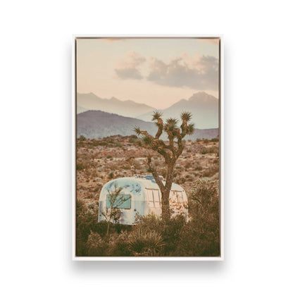 [Color:Opaque White], Picture of art in a White frame