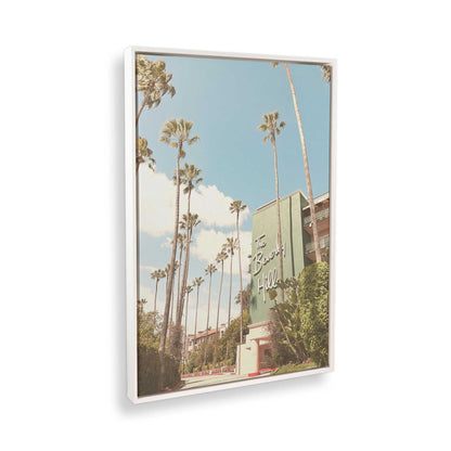 [Color:Opaque White], Picture of the corner of the art