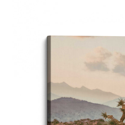 [Color:Stretched Canvas], Picture of the corner of the art