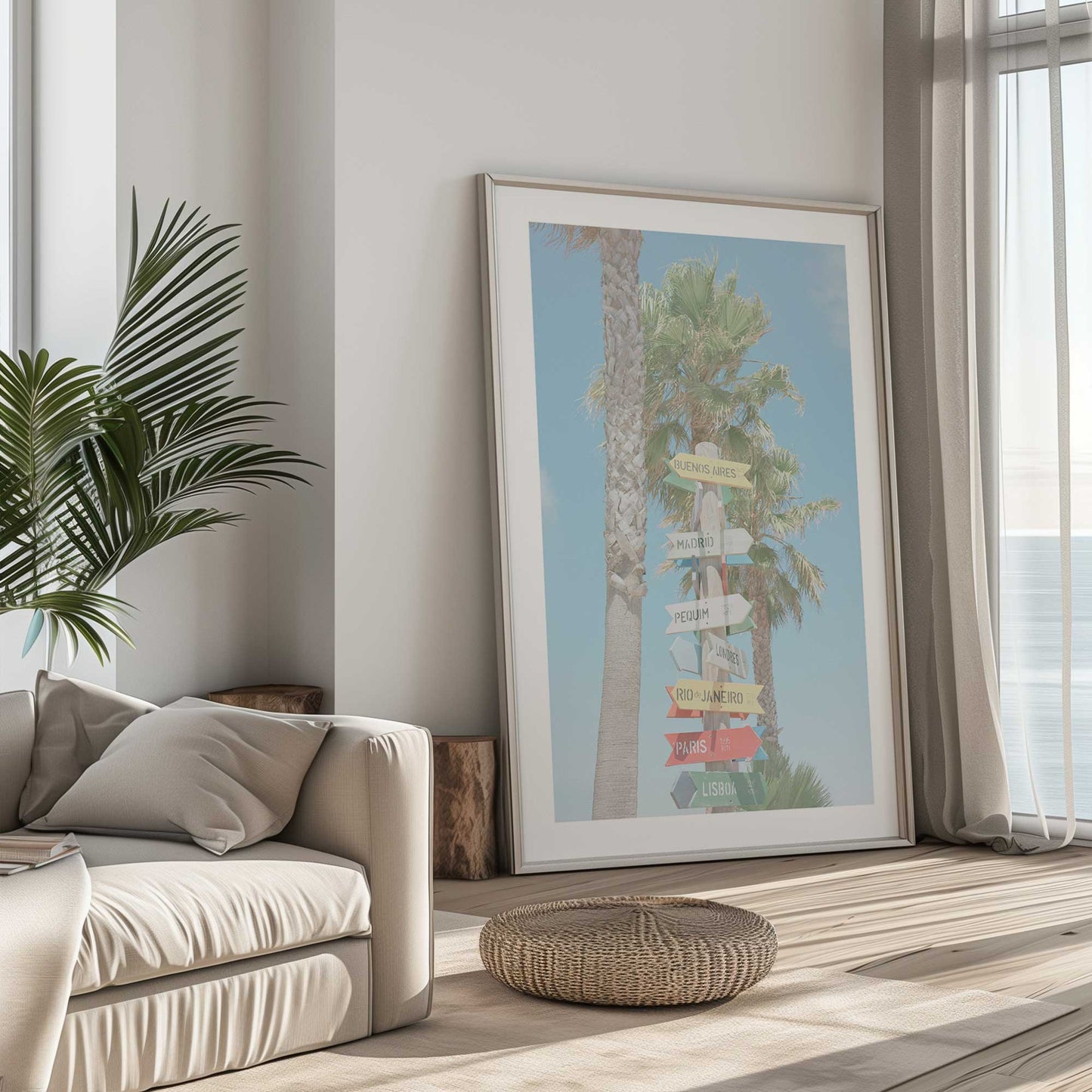 [LIFESTYLE],[SPECIAL],Picture of art in a room