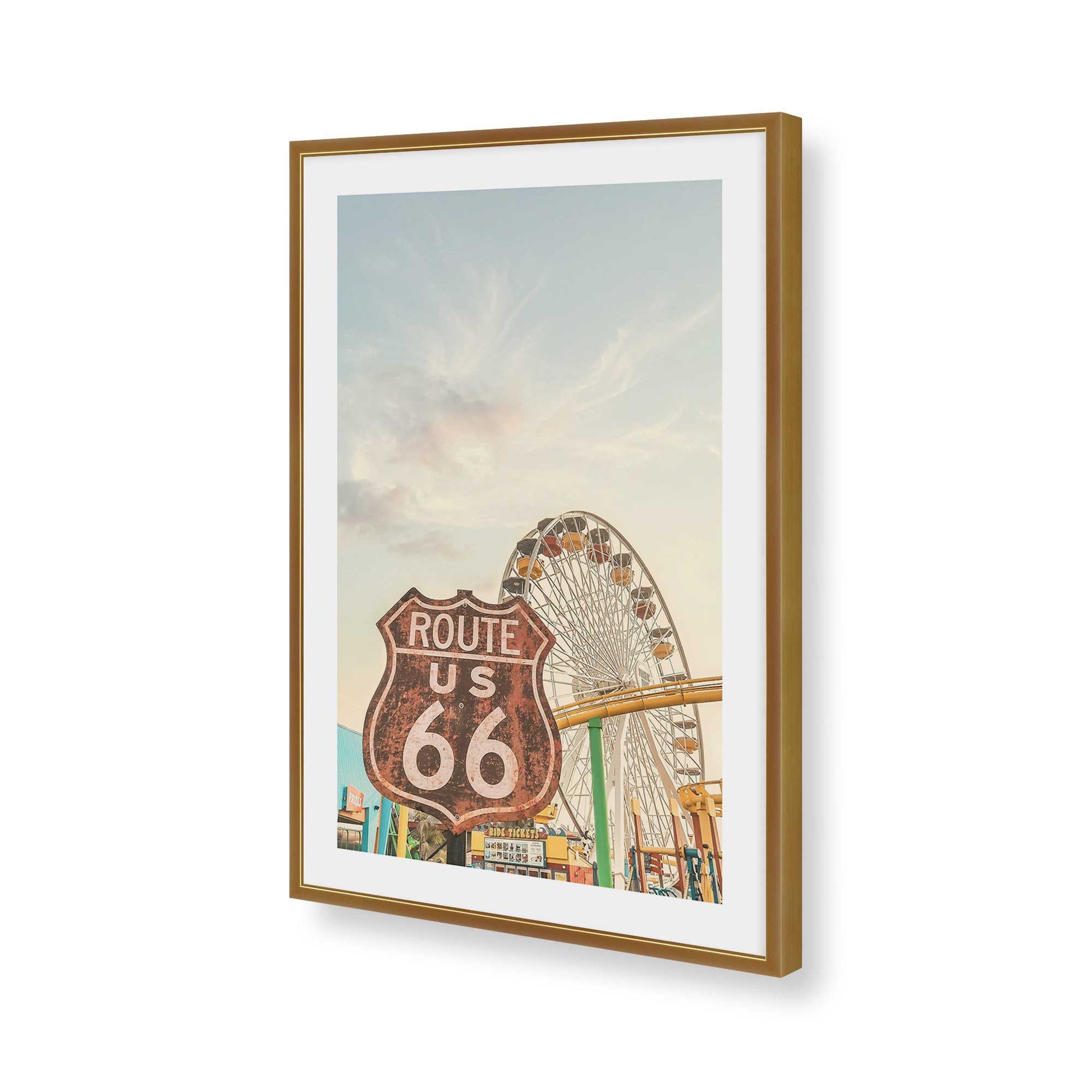 [Color:Polished Gold], Picture of art in a Polished Gold frame of the corner