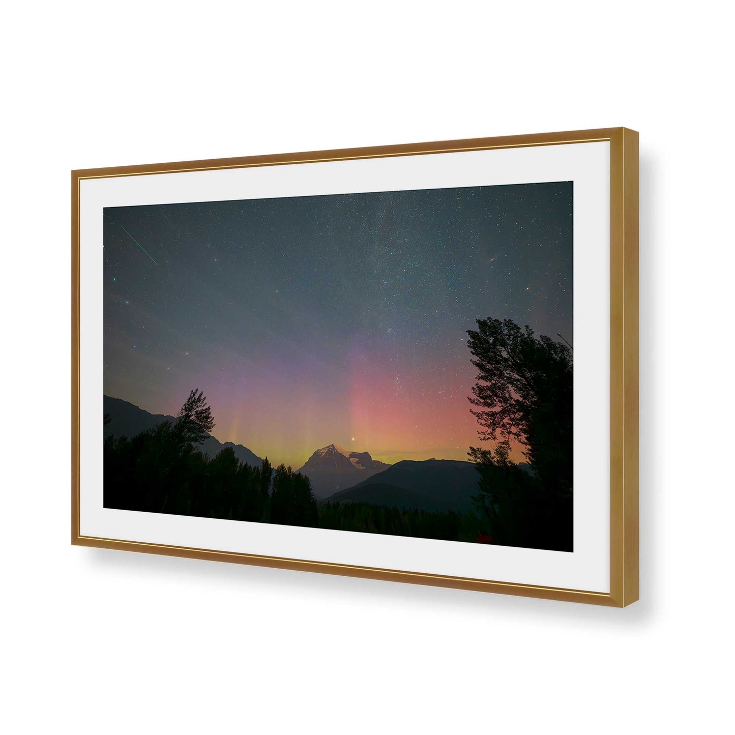 [Color:Polished Gold], Picture of art in a Polished Gold frame of the corner