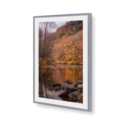 [Color:Polished Chrome], Picture of art in a Polished Chrome frame of the corner