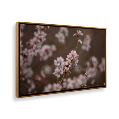 [Color:Polished Gold], Picture of the corner of the art