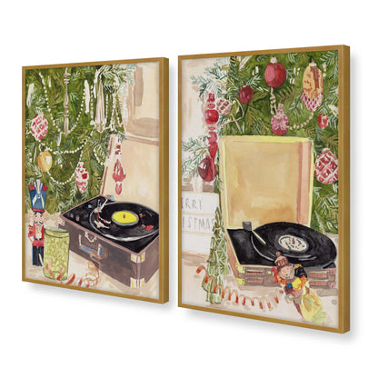 [Color:Polished Gold], Picture of art in a Polished Gold frame at an angle