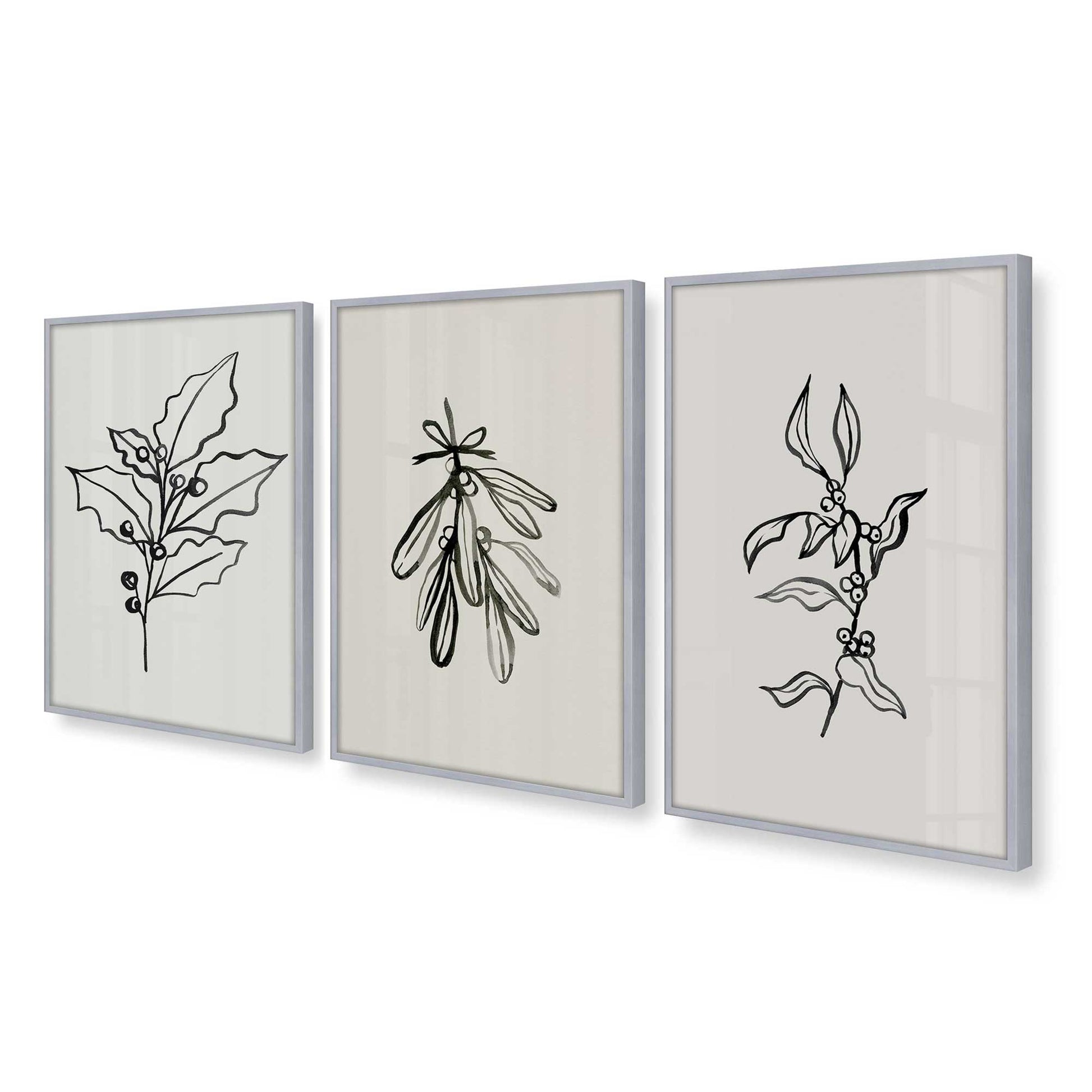 [Color:Polished Chrome], Picture of art in a Polished Chrome frame at an angle