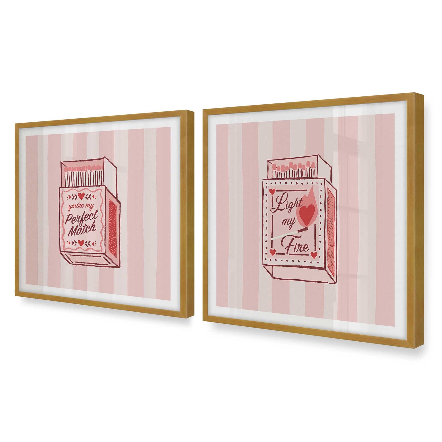 [Color:Polished Gold], Picture of art in a Polished Gold frame of the corner