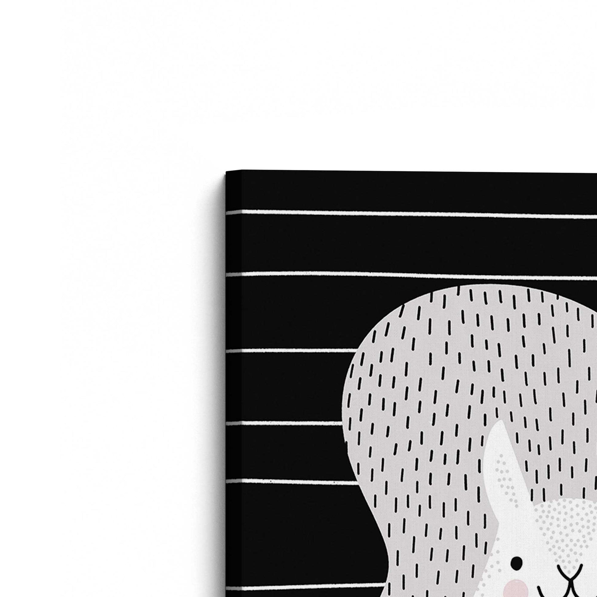 [Color:Stretched Canvas], Picture of the corner of the art