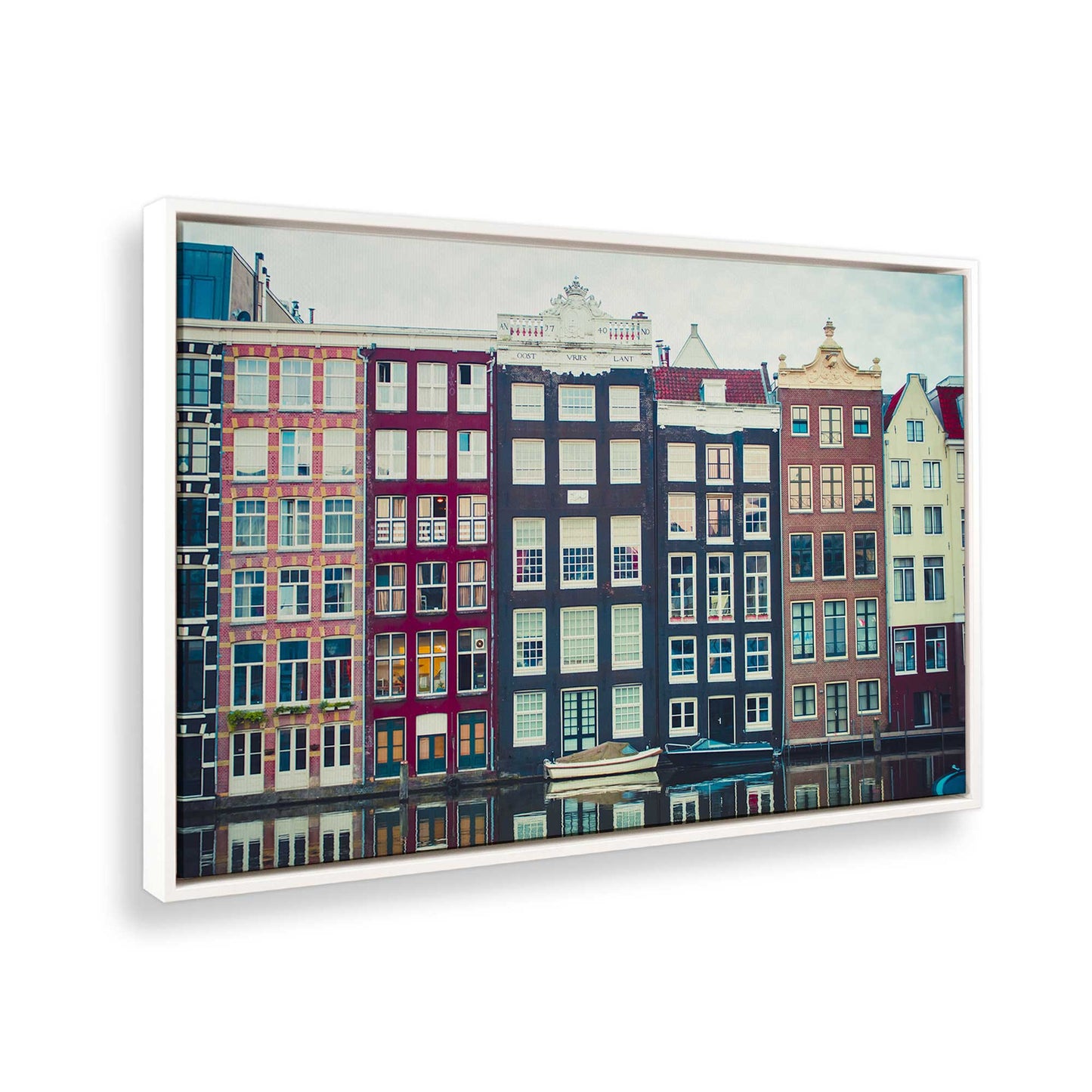 [Color:Opaque White], Picture of the corner of the art