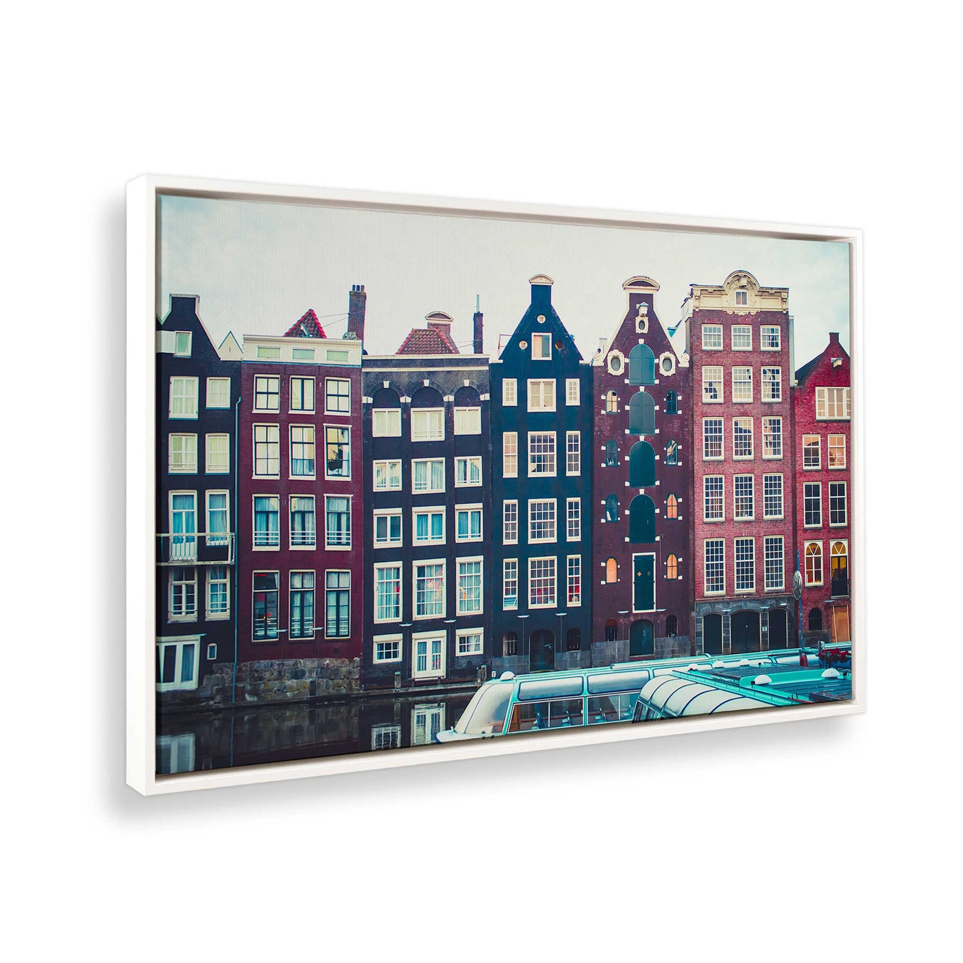 [Color:Opaque White], Picture of the corner of the art