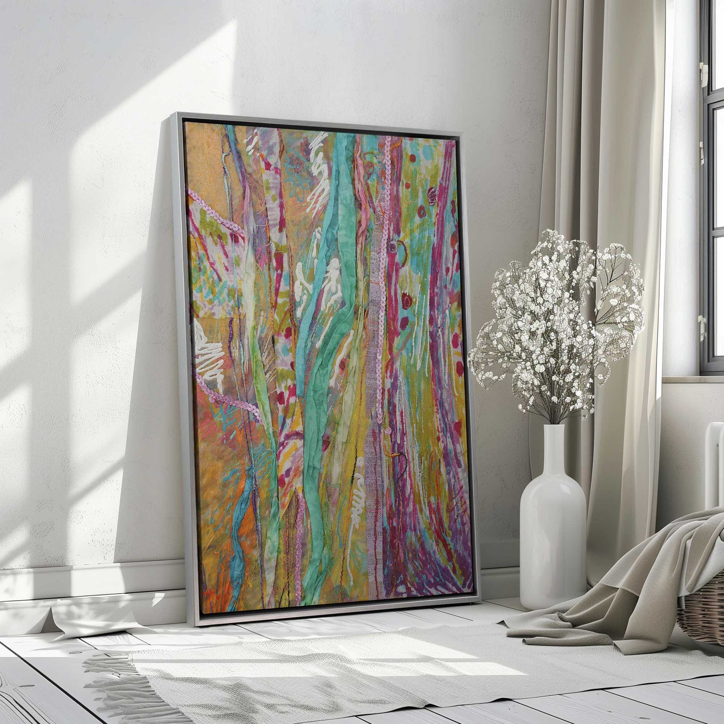 [LIFESTYLE],[SPECIAL],  Picture of art in a roo