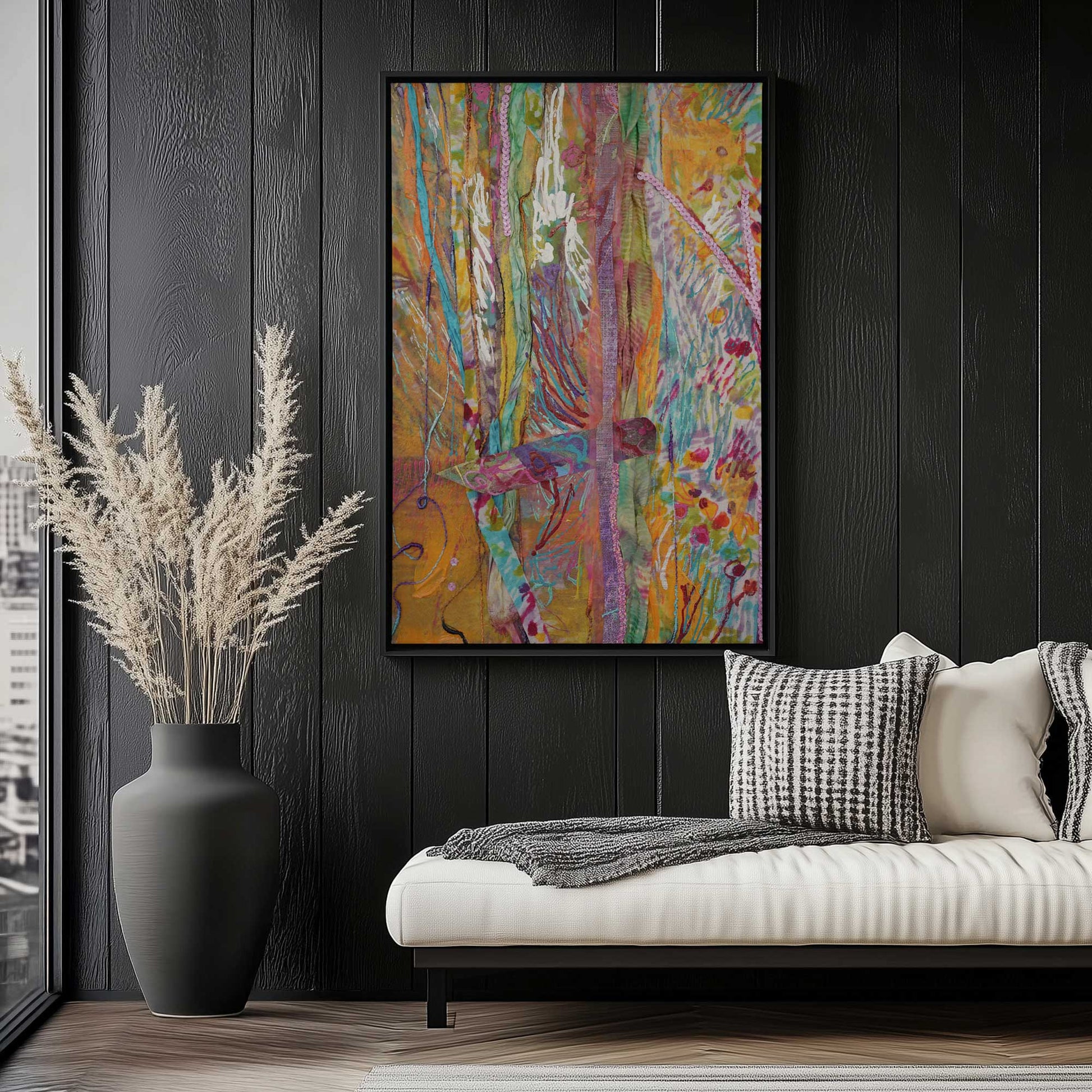 [LIFESTYLE],[SPECIAL],  Picture of art in a roo