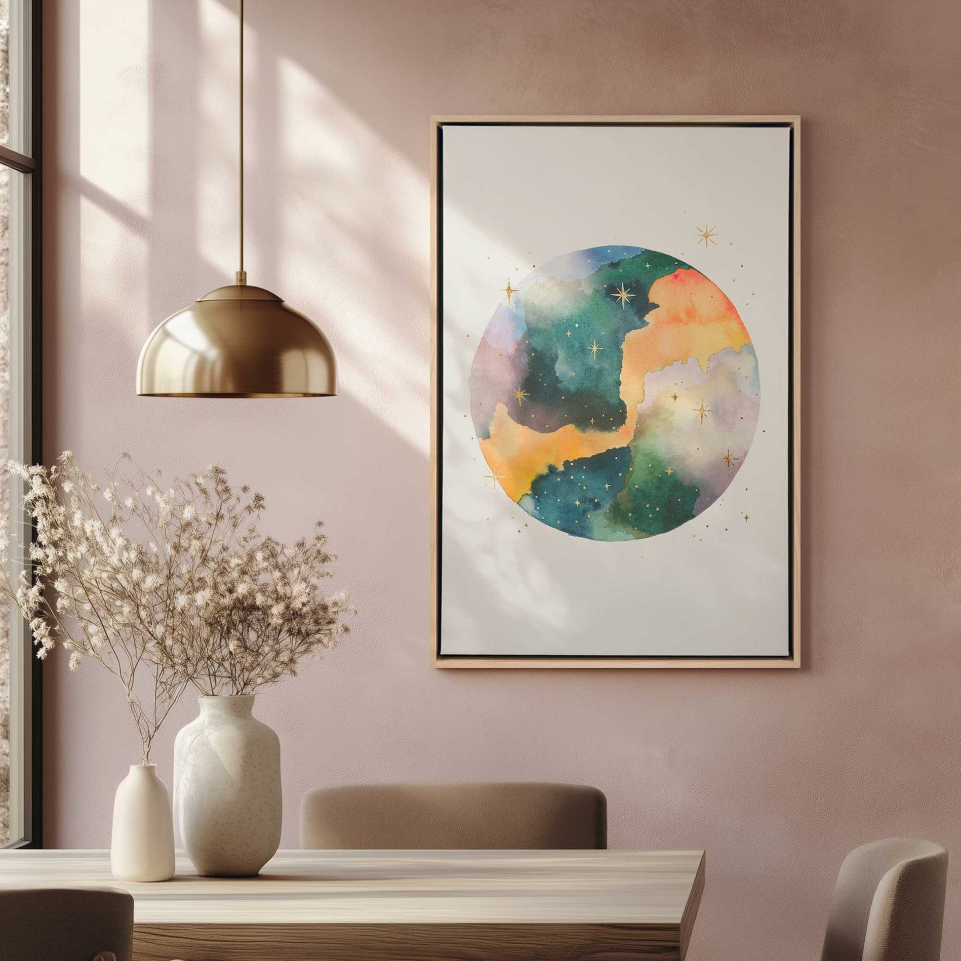[LIFESTYLE],[SPECIAL],  Picture of art in a roo