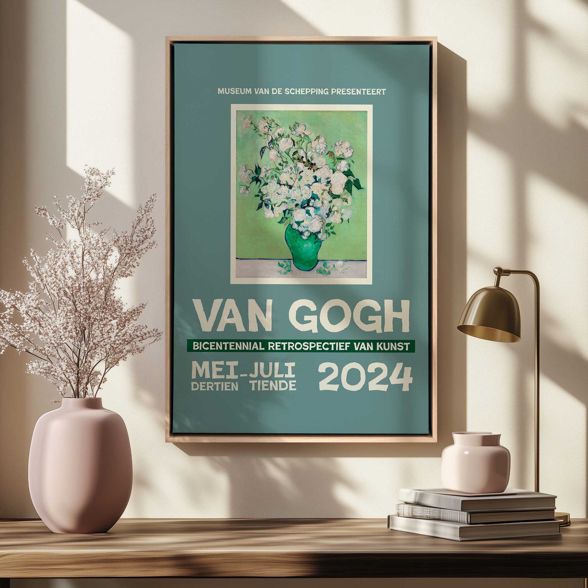 [LIFESTYLE],[SPECIAL],  Picture of art in a roo