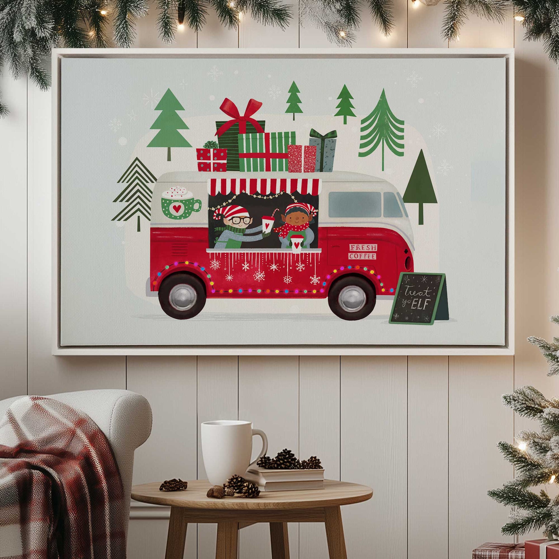 [LIFESTYLE],[SPECIAL],  Picture of art in a roo