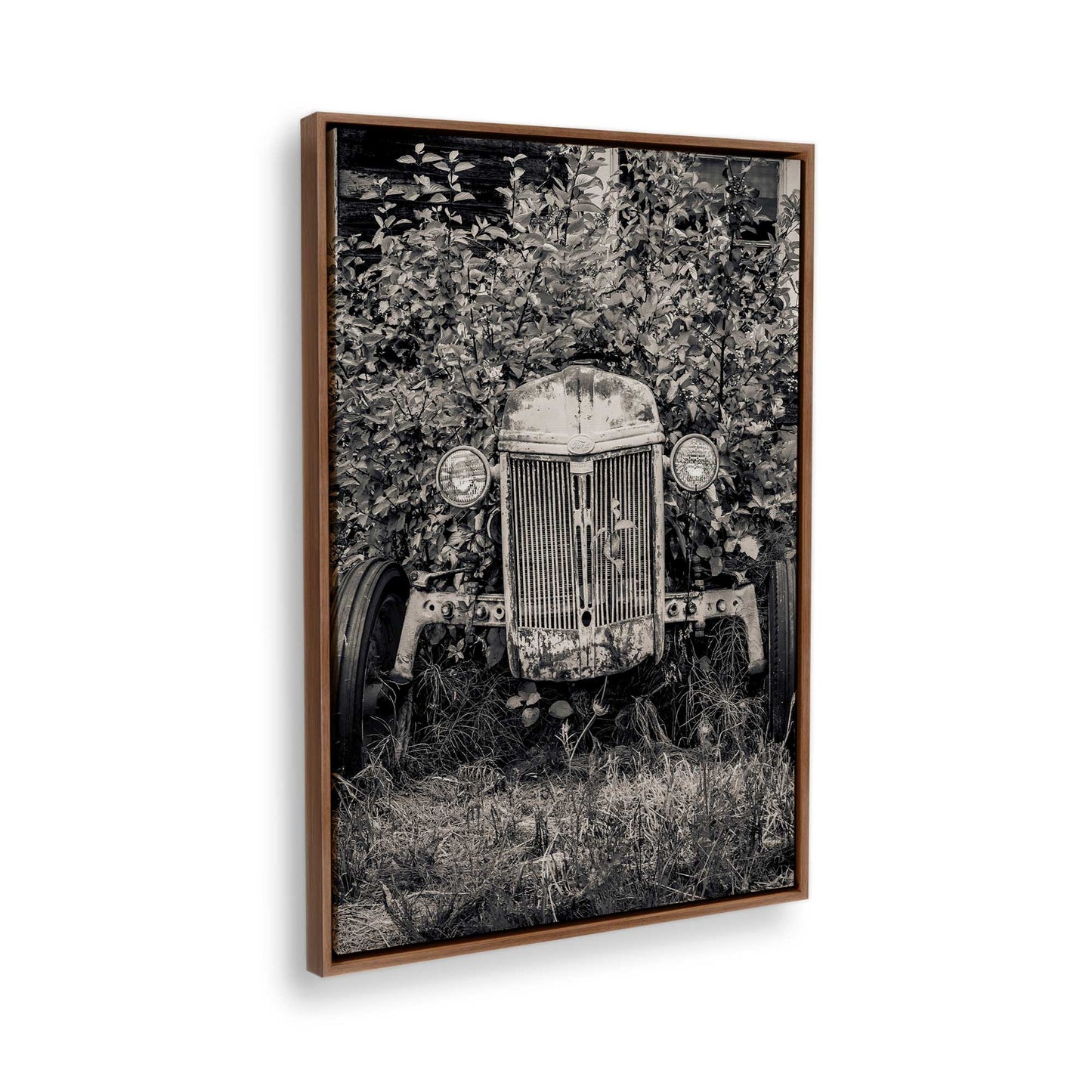 [Color:Walnut], Picture of the corner of the art