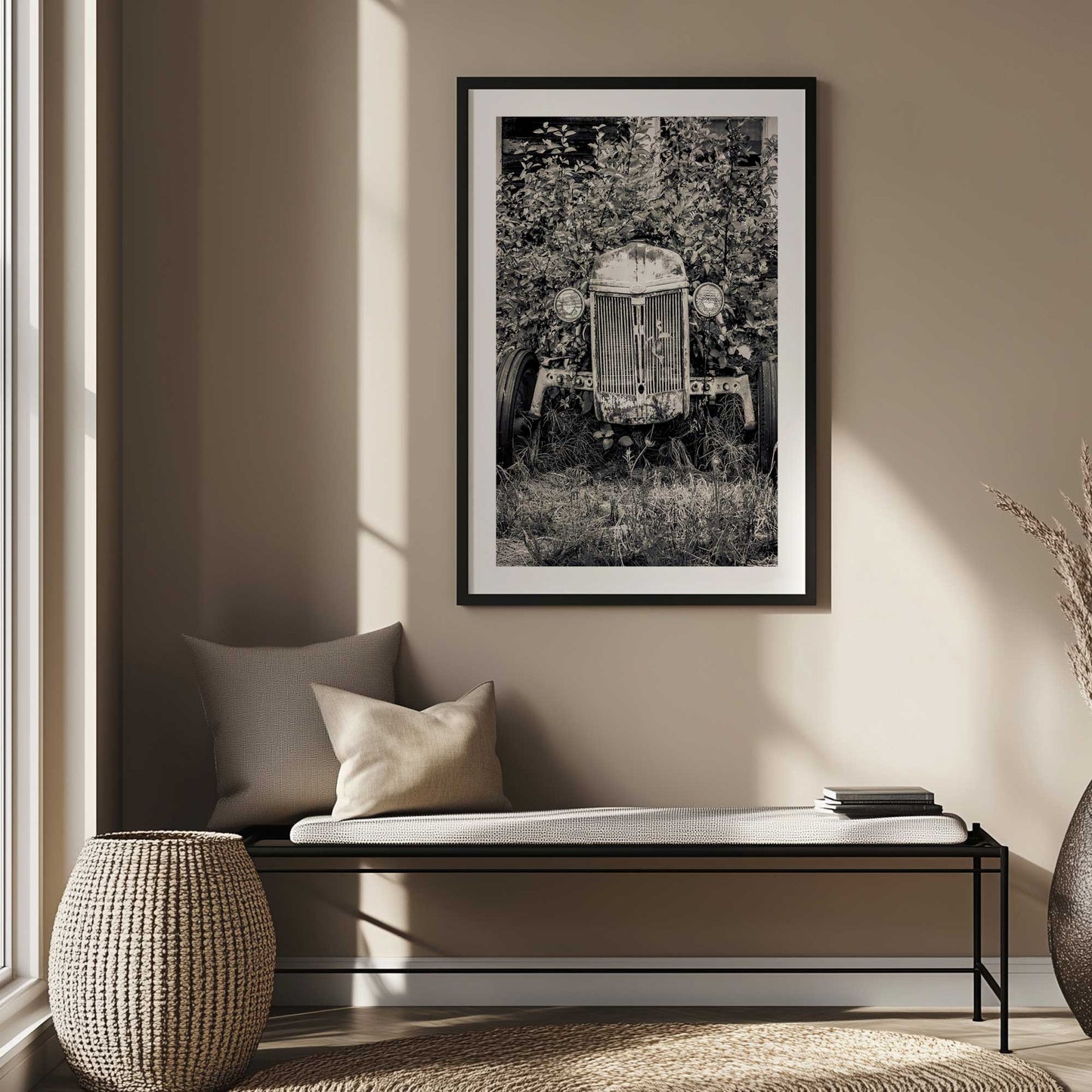 [LIFESTYLE],[SPECIAL],  Picture of art in a roo