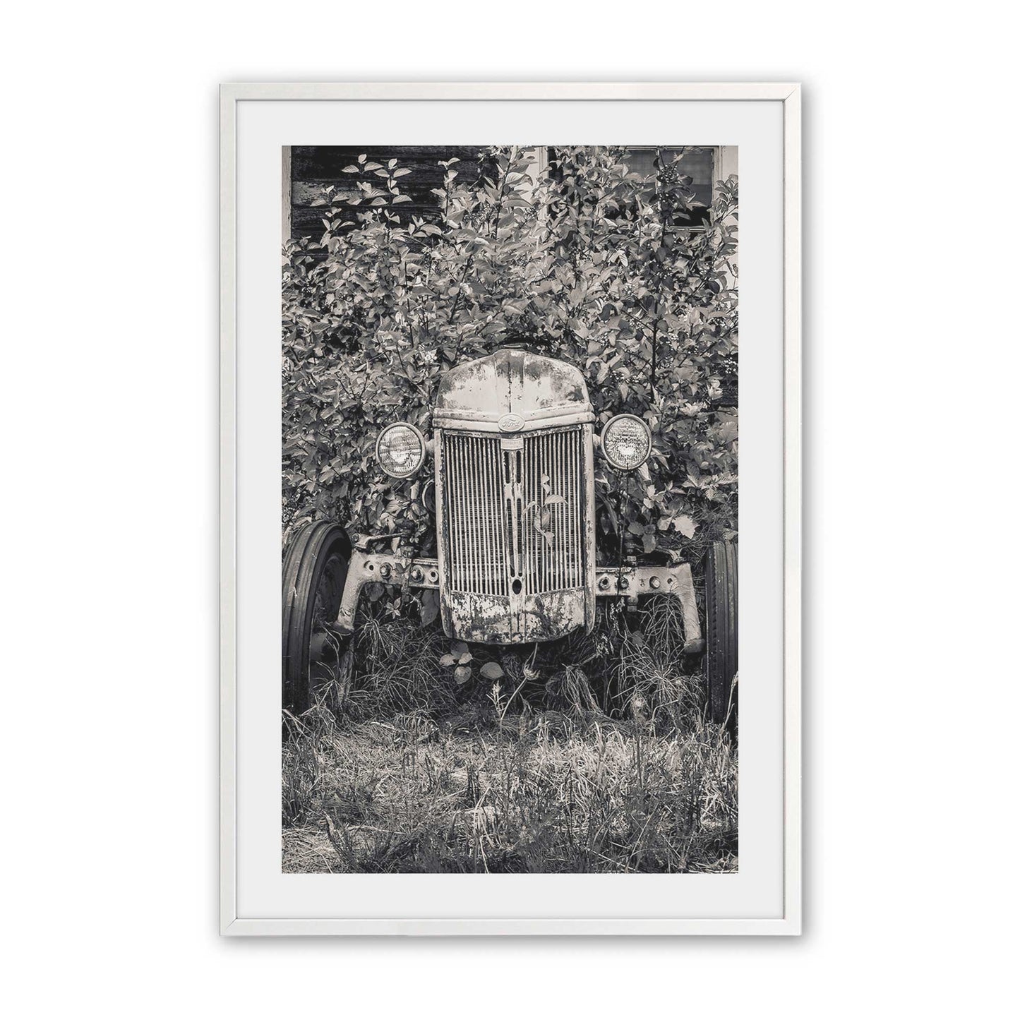 [Color:Opaque White], Picture of art in a Opaque White frame