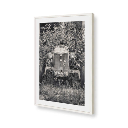 [Color:Opaque White], Picture of art in a Opaque White frame of the corner