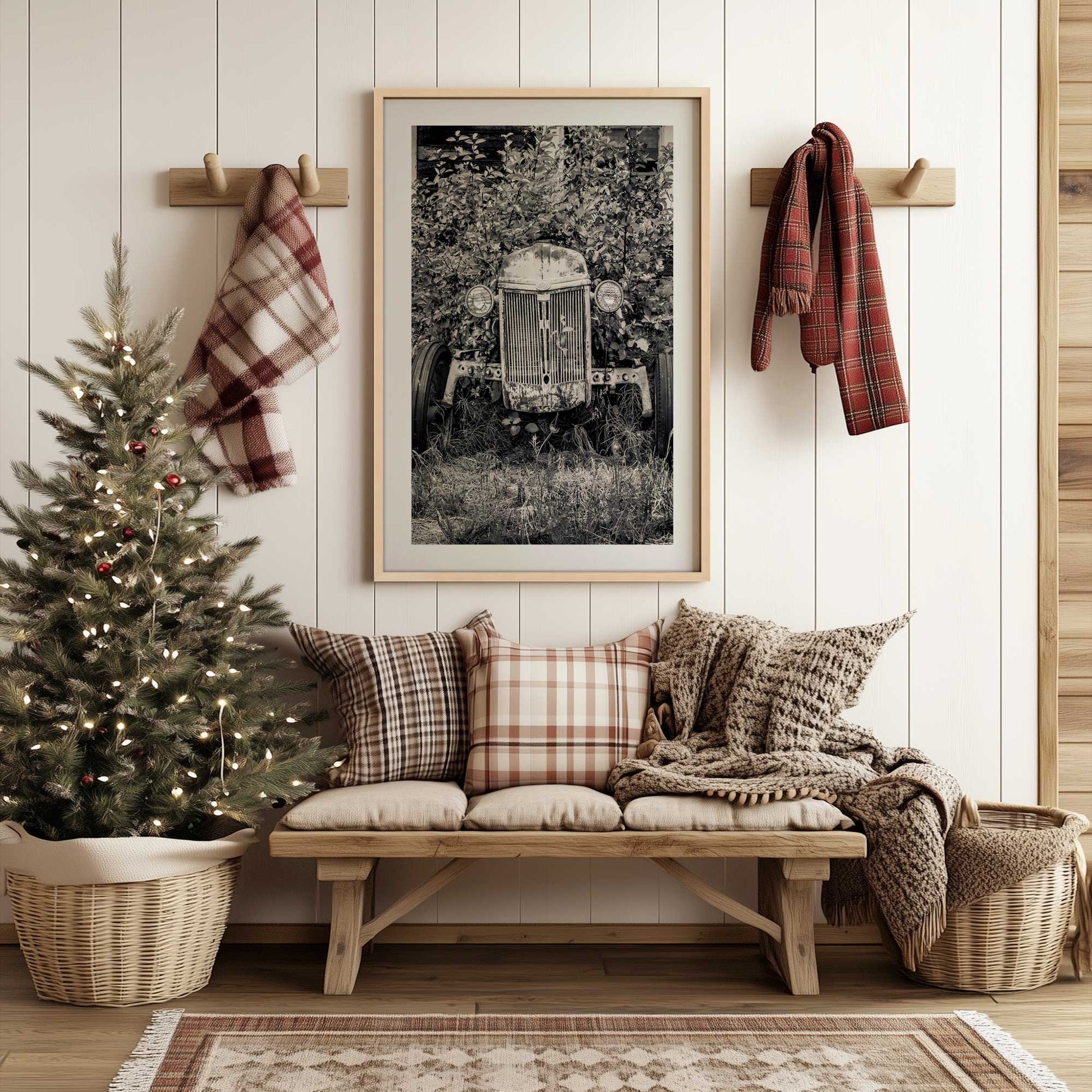 [LIFESTYLE],[SPECIAL],  Picture of art in a roo