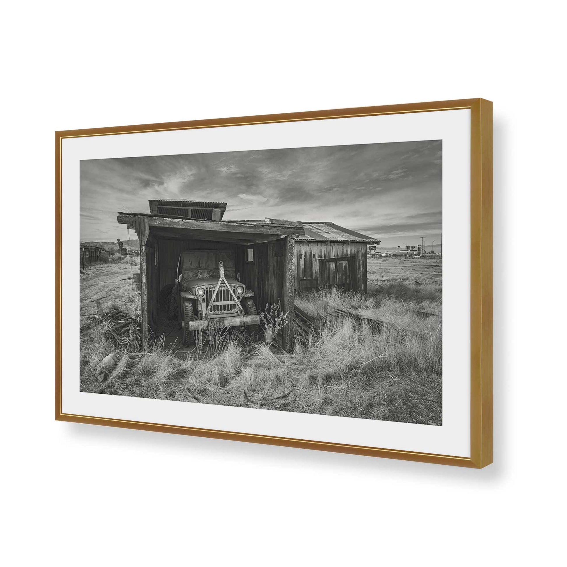 [Color:Polished Gold], Picture of art in a Polished Gold frame of the corner