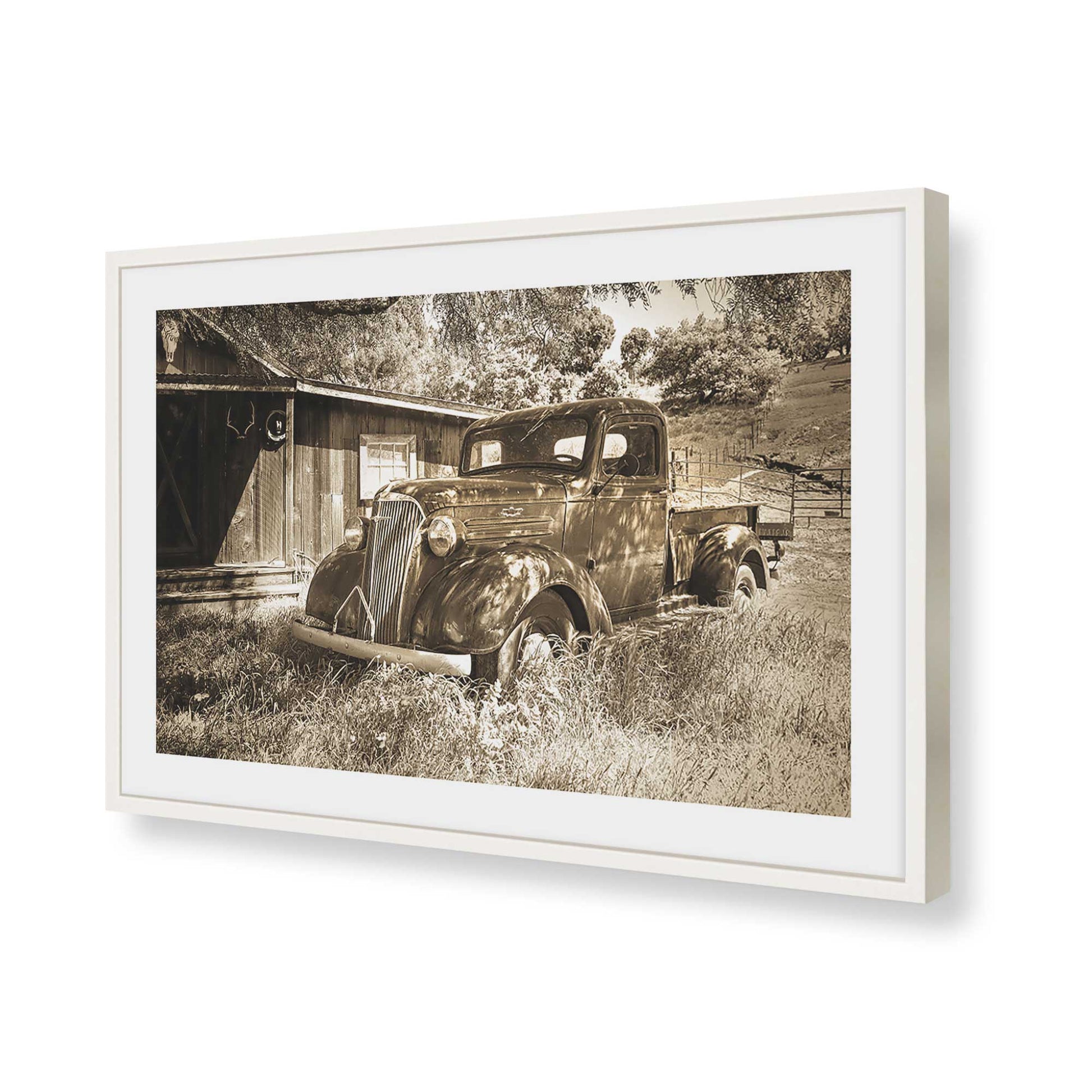 [Color:Opaque White], Picture of art in a Opaque White frame of the corner