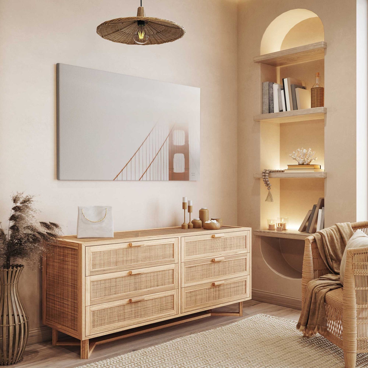 [LIFESTYLE],[SPECIAL],  Picture of art in a room