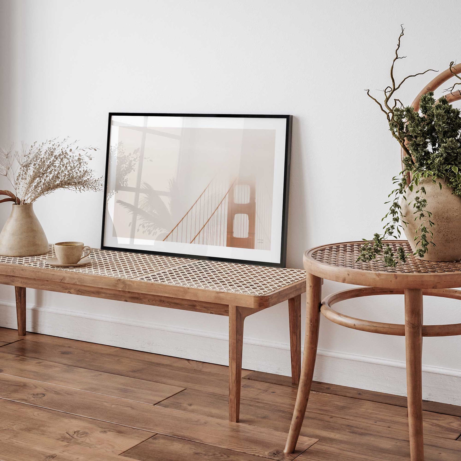 [LIFESTYLE],[SPECIAL],Picture of art in a room