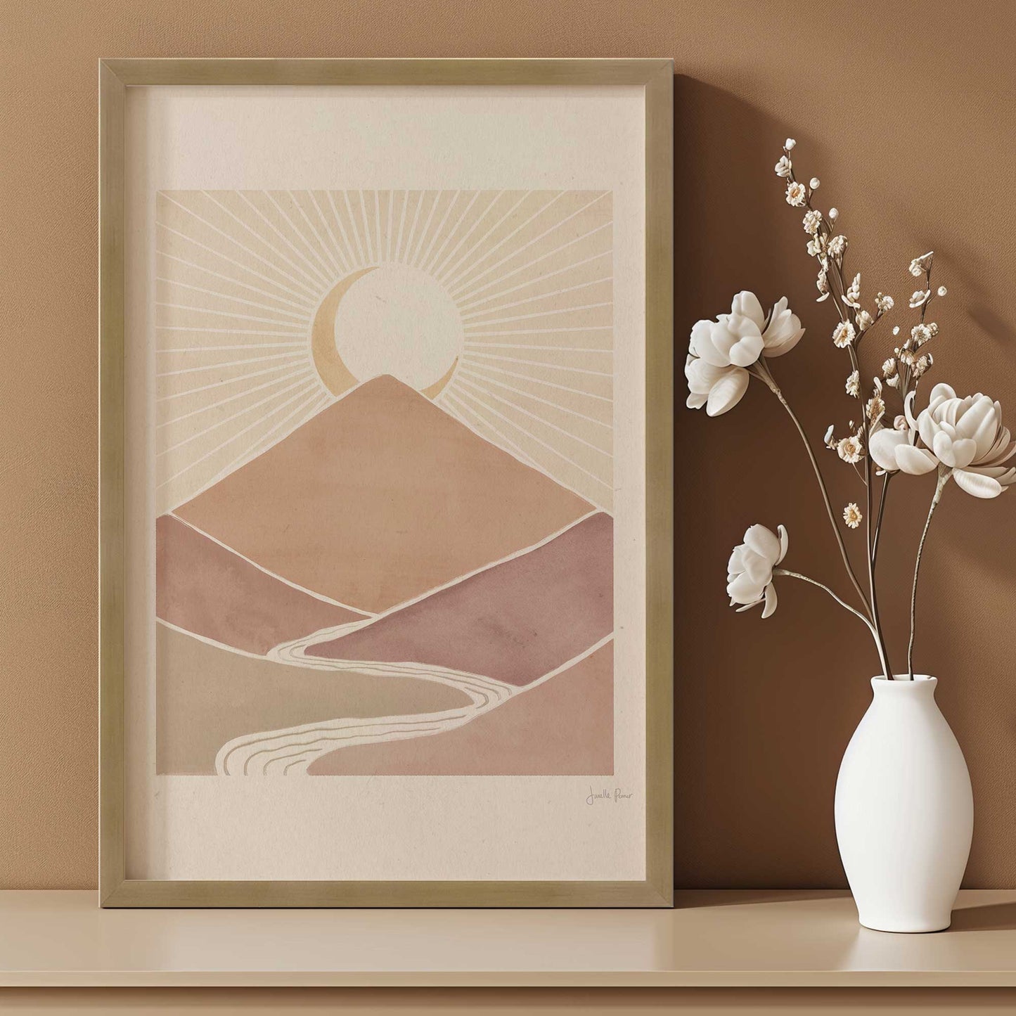 [LIFESTYLE],[SPECIAL],Picture of art in a room