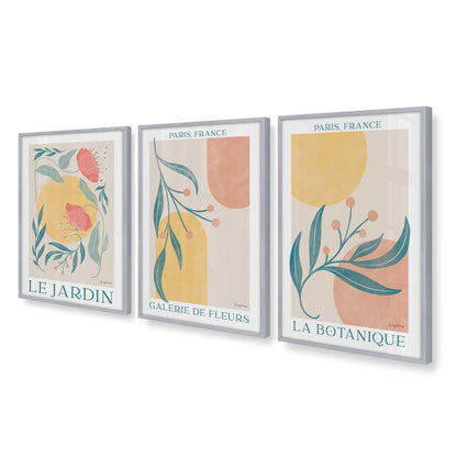 [Color:Polished Chrome], Picture of art in a Polished Chrome frame at an angle