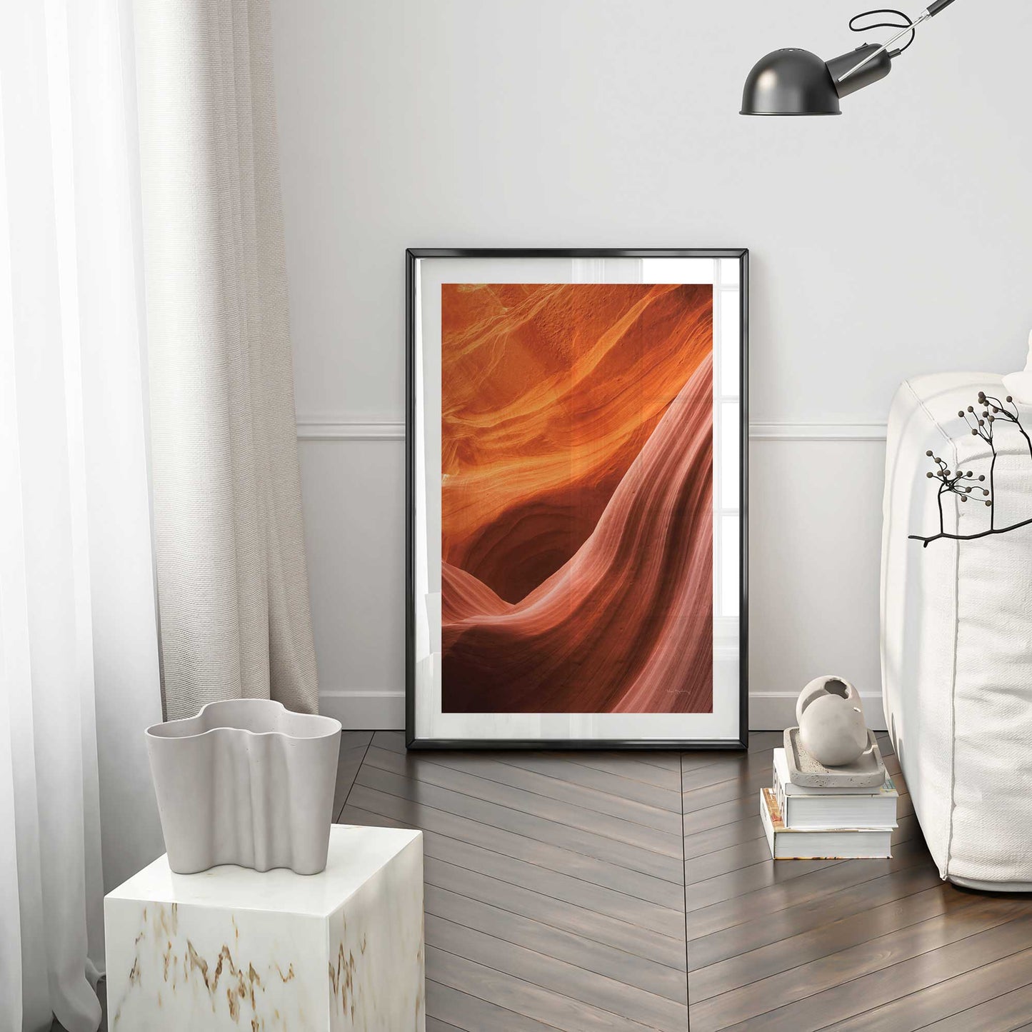 [LIFESTYLE],[SPECIAL],Picture of art in a room