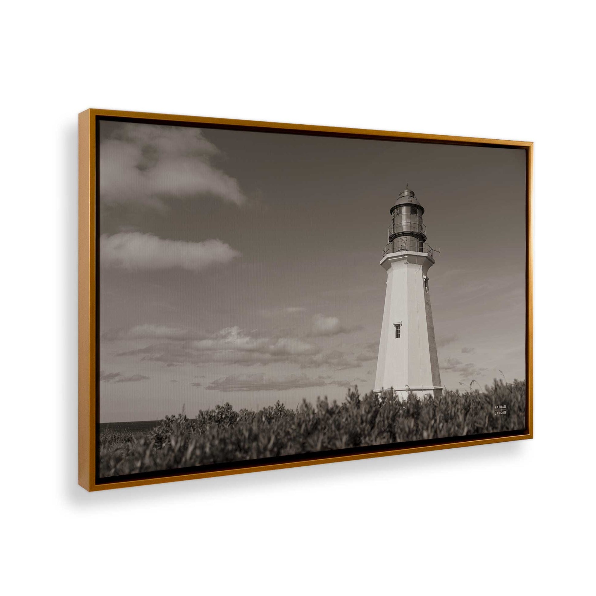 [Color:Polished Gold], Picture of the corner of the art