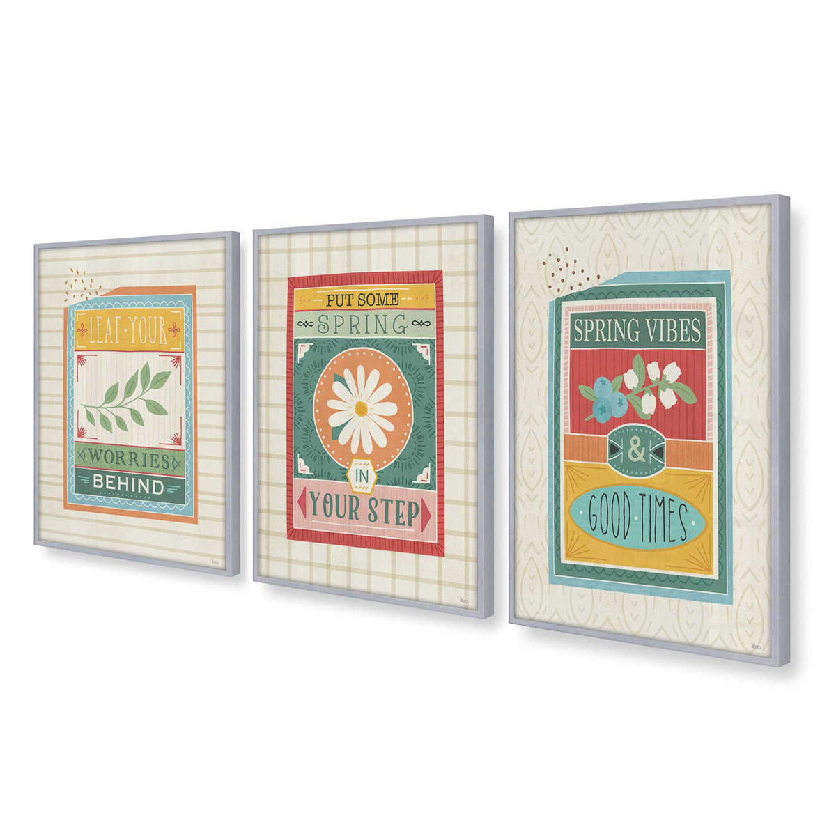 [Color:Polished Chrome], Picture of art in a Polished Chrome frame at an angle