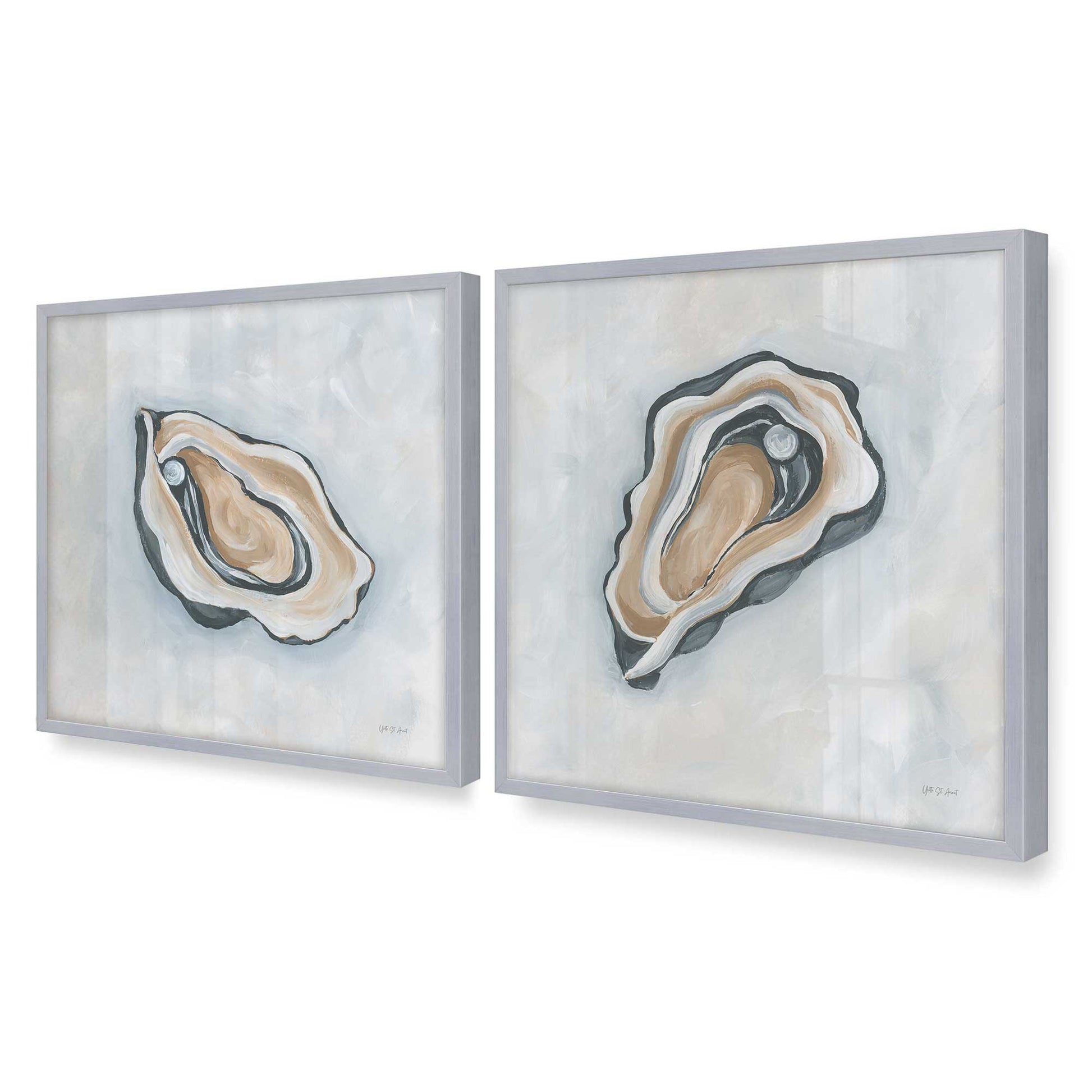 [Color:Polished Chrome], Picture of art in a Polished Chrome frame of the corner