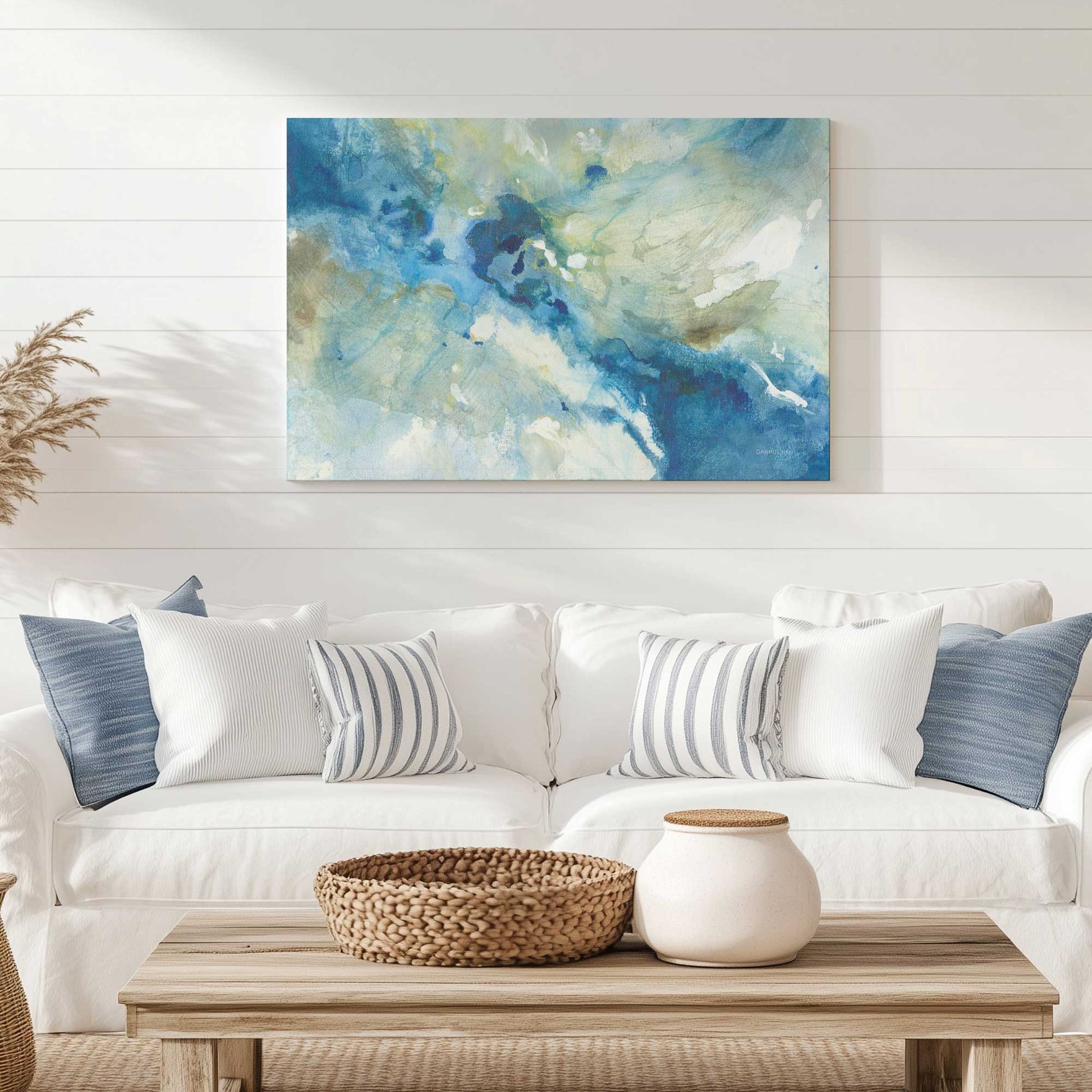 [LIFESTYLE],[SPECIAL],  Picture of art in a room