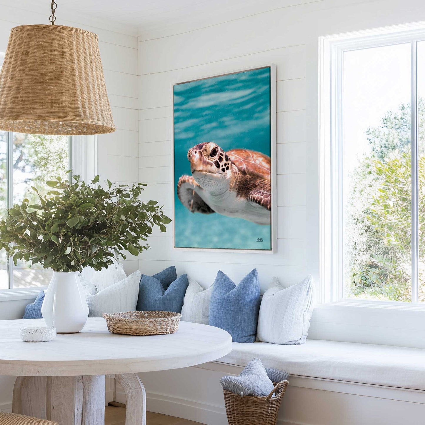 [LIFESTYLE],[SPECIAL],  Picture of art in a room
