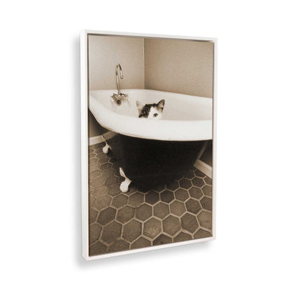 [Color:Opaque White], Picture of the corner of the art