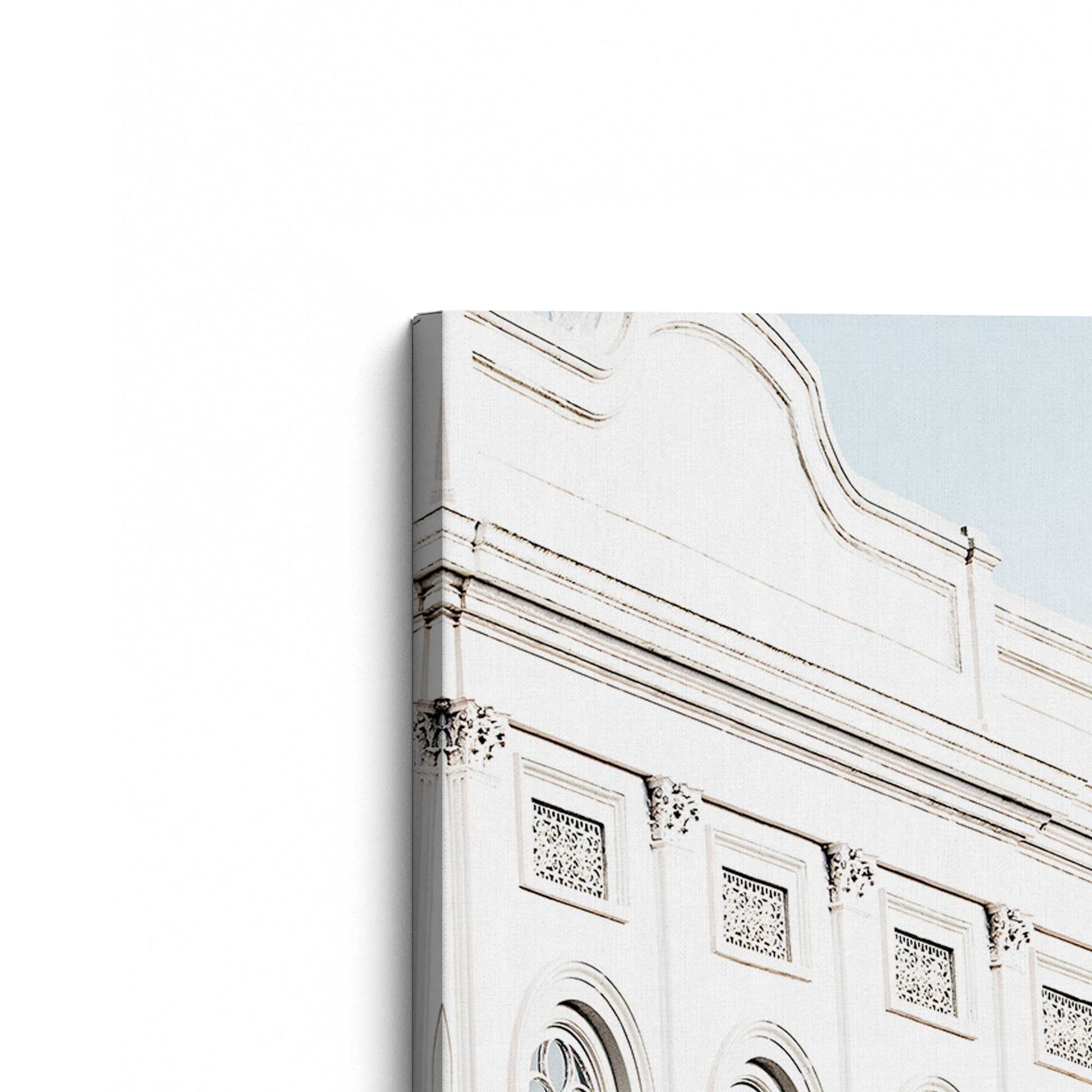 [Color:Stretched Canvas], Picture of the corner of the art