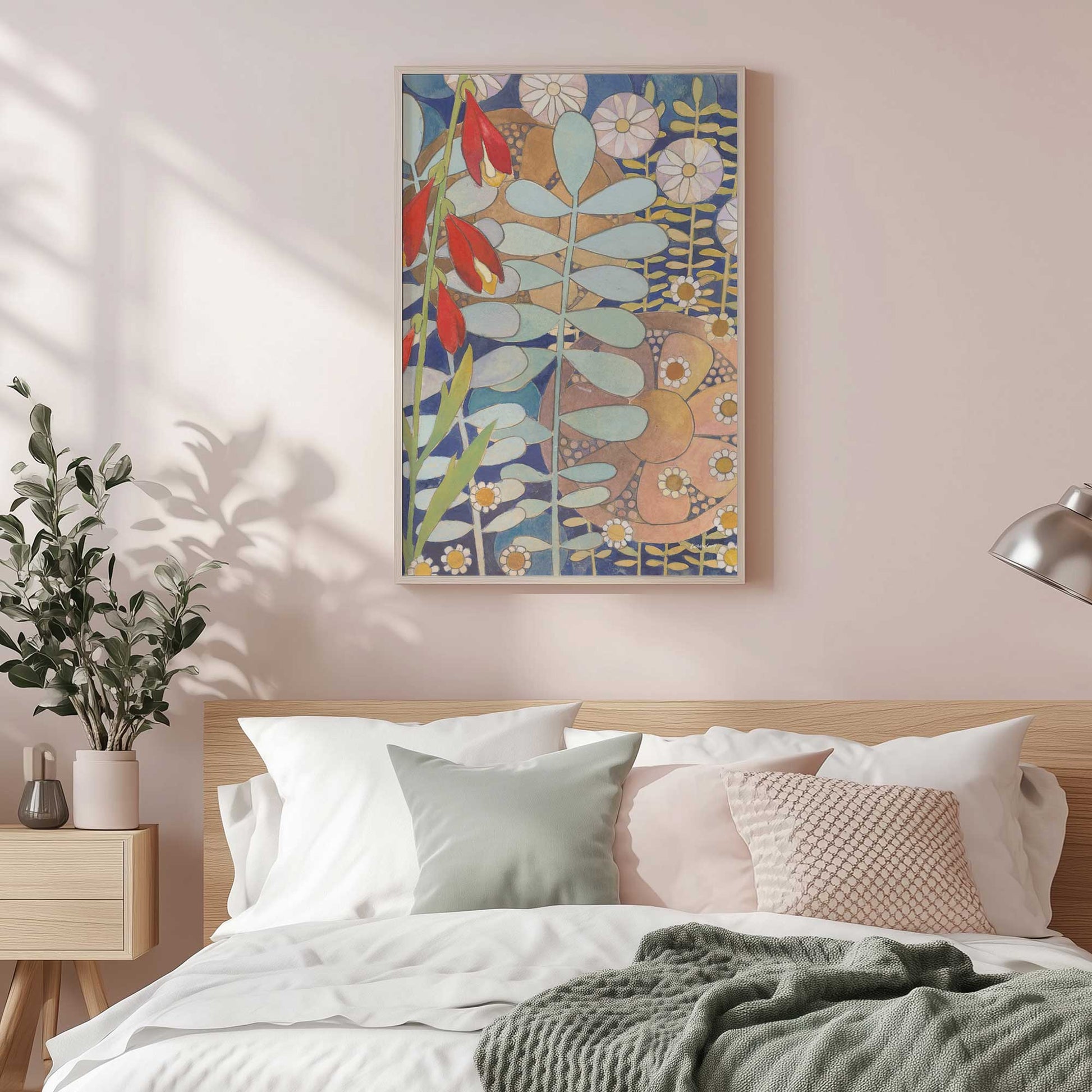 [SPECIAL],[LIFESTYLE], Picture of art hanging in a room